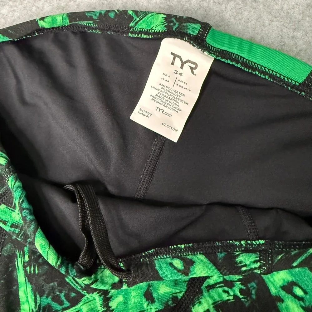 NWT TYR Mens Emulsion Wave Jammer Swim Trunks Suit Green 50+ UPF Size 34